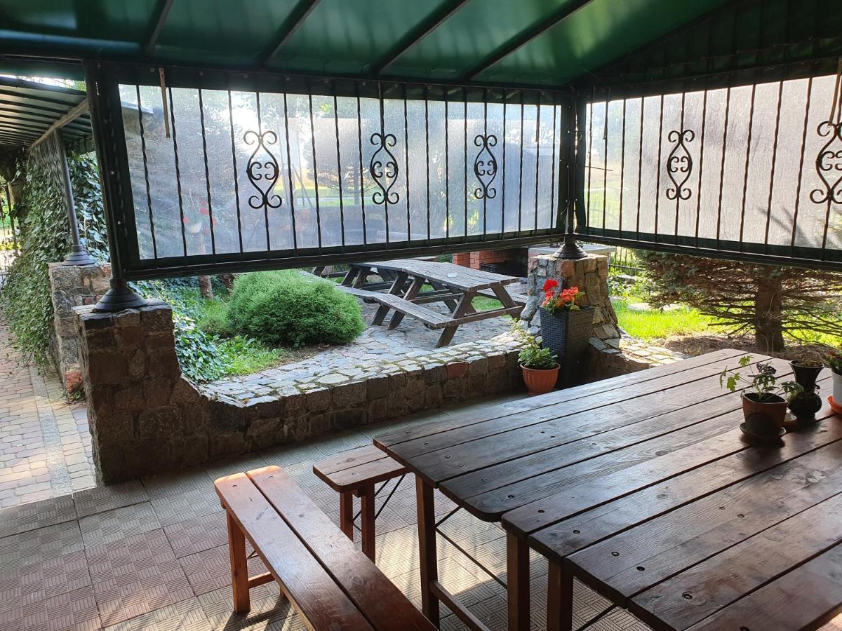 Pensjonat ,,Eden" Charbrowo Exterior foto